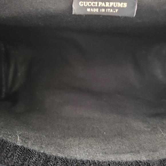 ****SOLD*****Authentic Navy Gucci - Picture 7 of 15